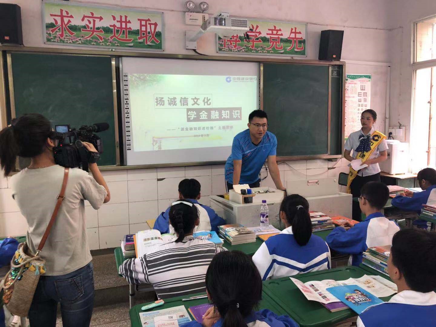 1568014490551833.jpg 1568014490551833.jpg